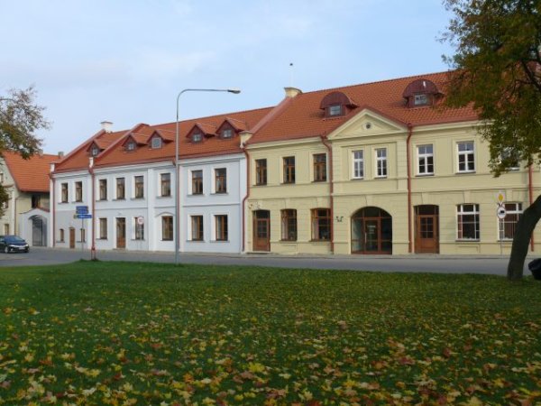 Atnaujinta biblioteka kviečia į susitikimus