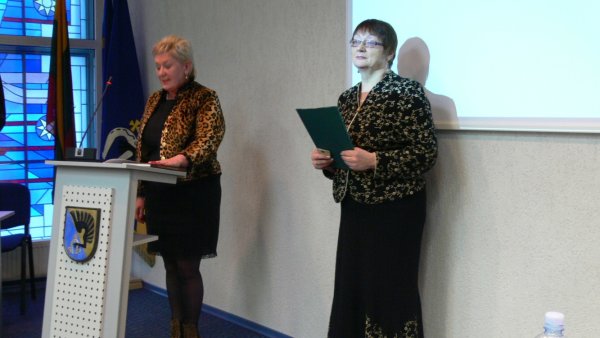 15-ajame Kėdainių rajono savivaldybės tarybos posėdyje prisiekė nauja tarybos narė