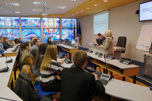 Jaunimas, dalyvaujantis konsultacijose, gali daryti poveikį priimamiems sprendimams