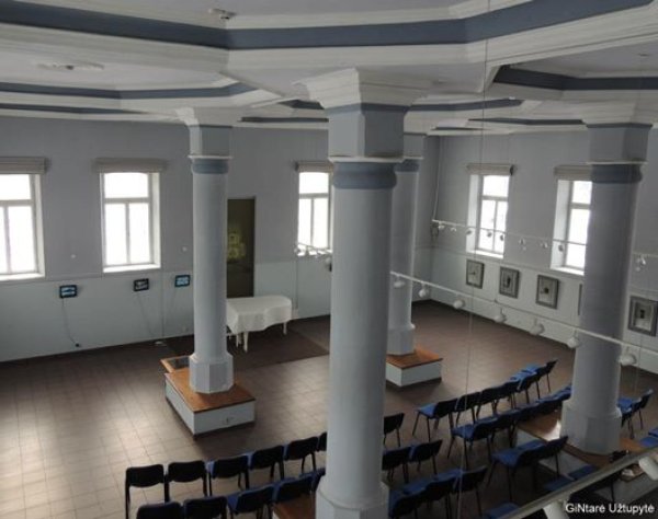 Daugiakultūriame centre – vilniečių tapytojų paroda ir klezmerių muzikos koncertas