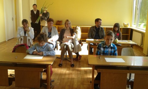Privačiai švietimo įstaigai savivaldybės vadovai linki sėkmės istorijos