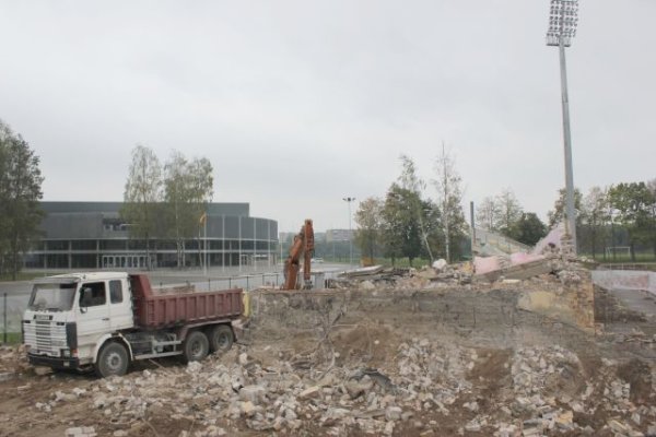 Kėdainių miesto stadione tęsiami rekonstrukcijos darbai