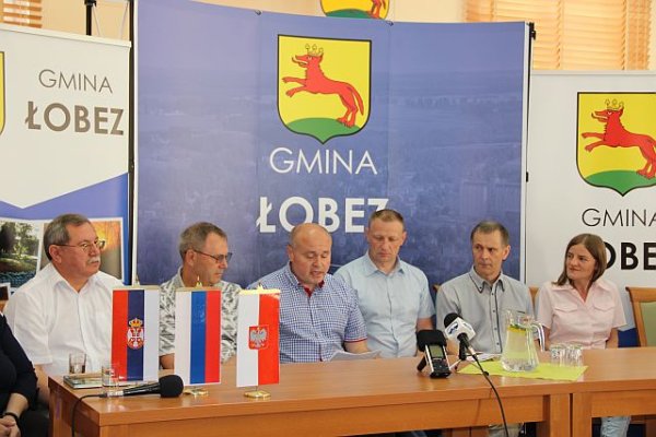 Iš vizito Lobeze – su gerais įspūdžiais ir apdovanojimais 