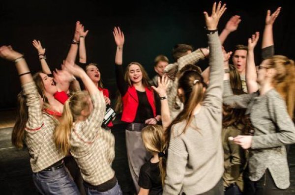Kėdainių šiuolaikinio šokio kolektyvai – konkurso „Norim kilt“ finale