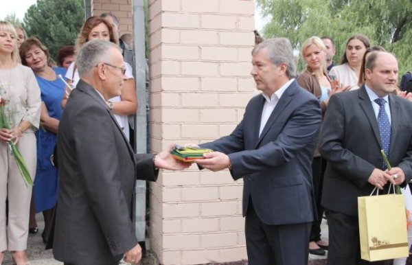 Rugsėjo 1-osios dovanos – Kėdainių ir Lietuvos vėliavos