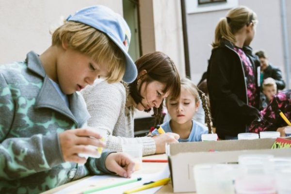Įdomi statistika – nuo vaikų vardų iki deimantinės santuokos