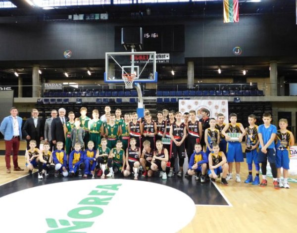 Kėdainių arenoje ir sporto centre vyko jaunių krepšinio turnyras „Arena Cup“