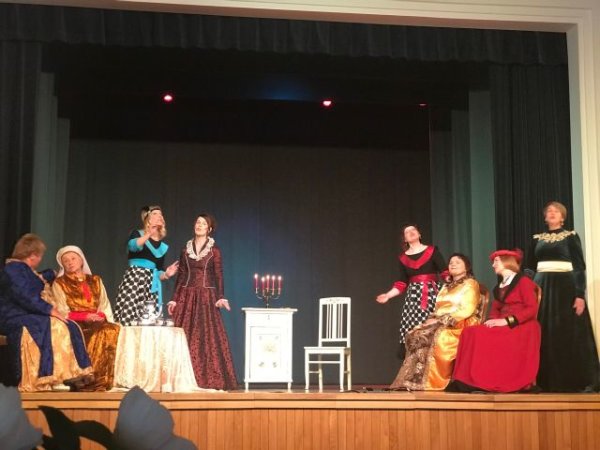 Suaugusiųjų mėgėjų teatrų apžiūroje „Atspindžiai” – Dotnuvos, Truskavos ir Aristavos teatrai