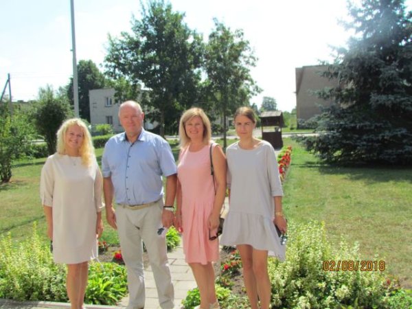 Vasaros karštis ir sausra – ne kliūtis kurti savo aplinkos grožį