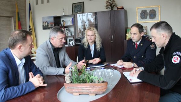 Savivaldybės ir policijos bei ugniagesių vadovai tarėsi, kaip didinti gyventojų saugumą