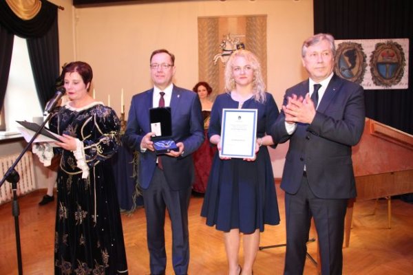 Magdeburgo teisių 429-ųjų metinių proga trims savivaldybės darbuotojams įteikti Kėdainių rajono...