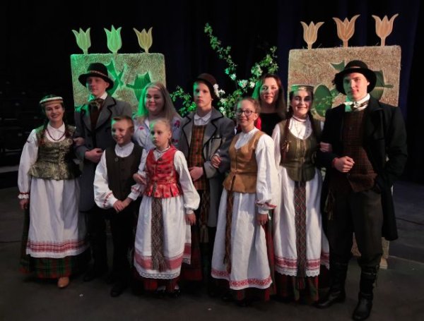 Iš folklorinių šokių varžytuvių „Patrepsynė“ kėdainiečiai parsivežė du diplomus