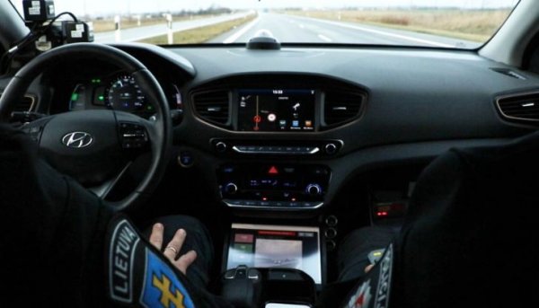 KET privaloma laikytis ir per karantiną – Kelių policija pažeidimus fiksuoja nekontaktiniu būdu    