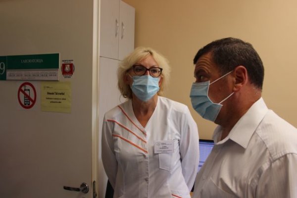 Sprendžia medicinos įstaigų probemas