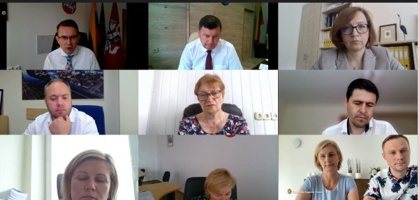 Savivaldybės ir medicinos įstaigų vadovai susitiko su Sveikatos apsaugos ministru