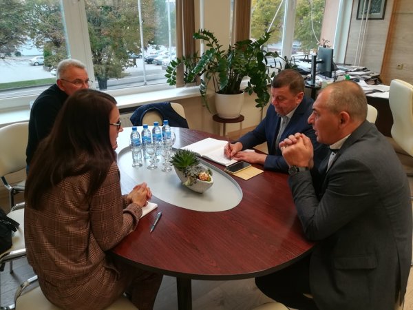 Siekis spręsti darbuotojų trūkumo problemą