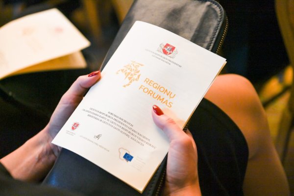 Prezidentūroje ir Valdovų rūmuose vyko kasmetinis Regionų forumas 2021