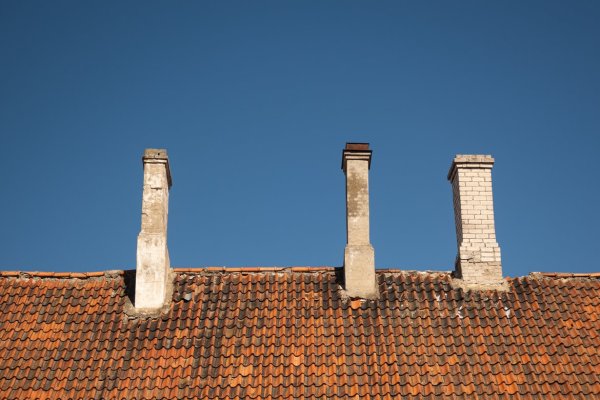 Dar neišsivalėte kaminų?