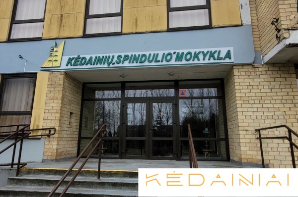 „Spindulio“ mokykloje - Švietimo, mokslo ir sporto ministerijos komanda