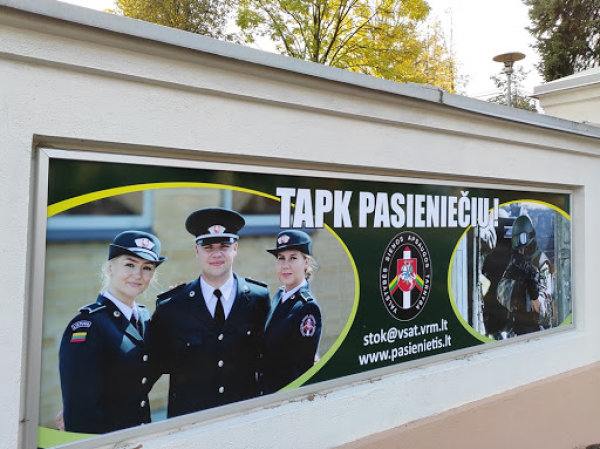 Pasieniečio profesija. Kodėl verta rinktis?