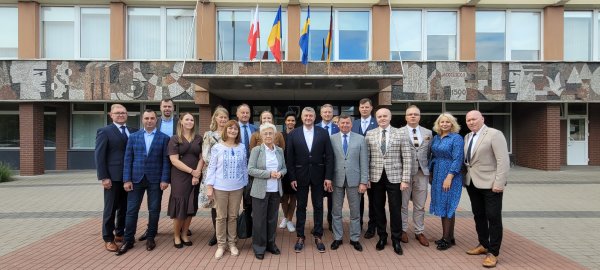 Kėdainiams ir kėdainiečiams – miestų partnerių sveikinimai	