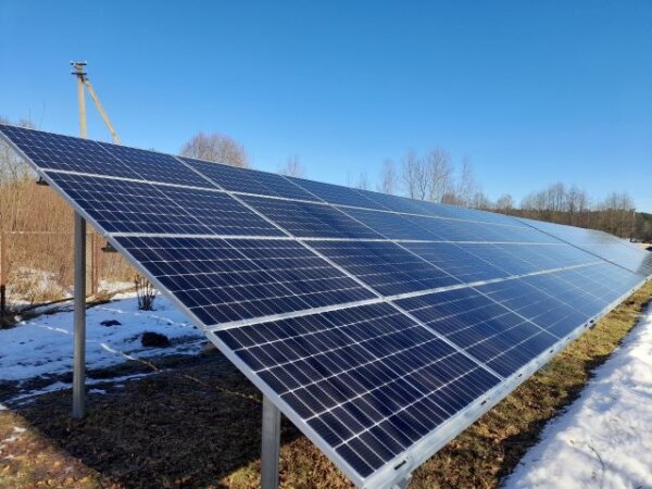 AB „Panevėžio energija“  elektros energijai gaminti telkiasi saulę