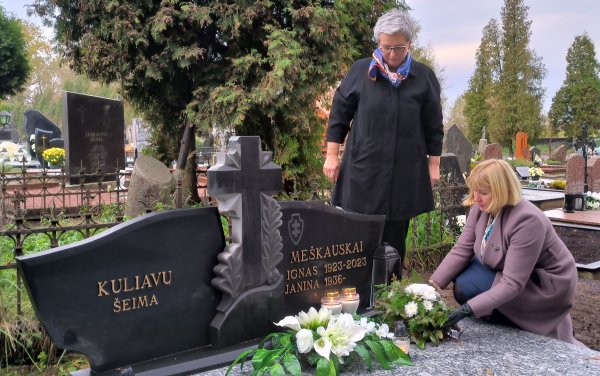 Tradiciškai pagerbtas kraštui nusipelniusiųjų kraštiečių atminimas