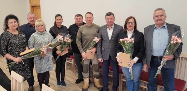 Darbą pradeda dar dviejų seniūnijų seniūnaičiai