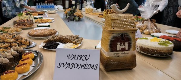 Pyragų dieną dalijosi gerumu