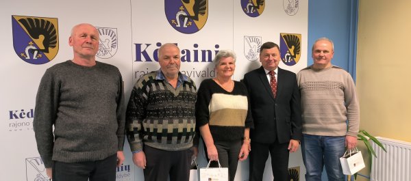 Truskavos seniūnijos seniūnaičiams įteikti pažymėjimai