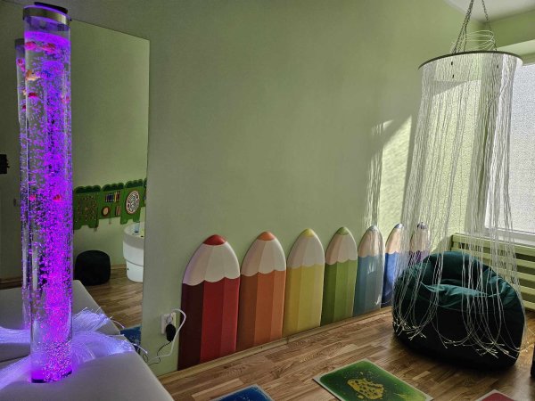 Žadėtoji JAV lietuvių parama jau pasiekė dvi rajono gimnazijas