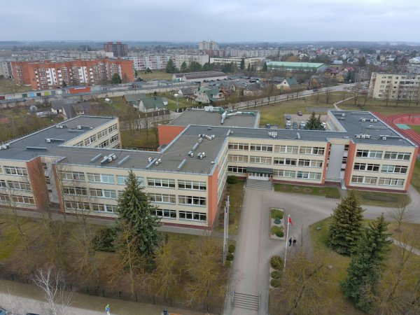 Staigmena elektronines cigaretes garinantiems moksleiviams