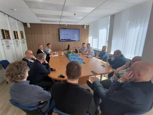 Su kunigais aptarti civilinės saugos klausimai
