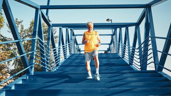 Lipimas laiptais – naudinga kasdienė fizinė veikla
