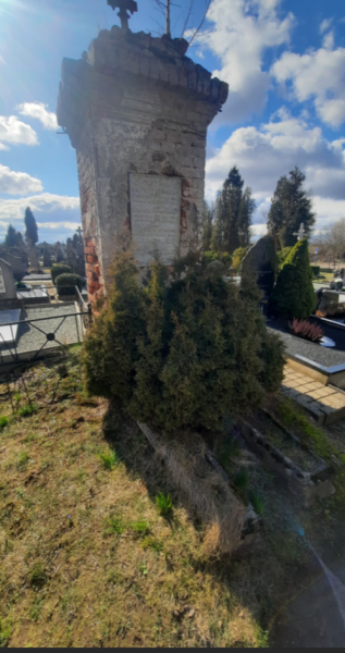 Darbą pradėjo Neprižiūrimų kapaviečių pripažinimo neprižiūrimomis kapavietėmis ir kapaviečių...