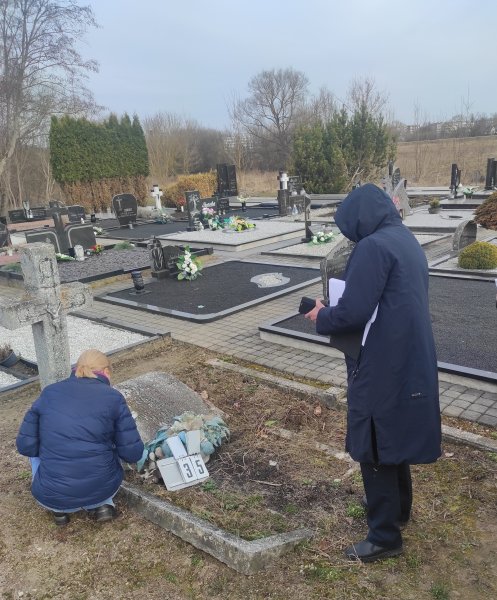 Darbą tęsia Neprižiūrimų kapaviečių pripažinimo neprižiūrimomis kapavietėmis ir kapaviečių...
